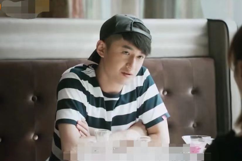 簡明(都市刑偵劇《天下無詐》中的角色) 簡明(都市刑偵劇《天下無詐》中的角色)