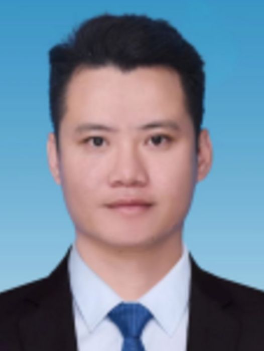 何偉(海南省昌江黎族自治縣叉河鎮黨委副書記、鎮長) 何偉(海南省昌江黎族自治縣叉河鎮黨委副書記、鎮長)