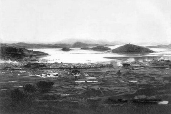 1908年德國人恩斯特·柏石曼所攝的蕉城區