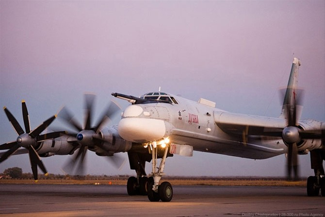 圖-95轟炸機(蘇聯圖-95轟炸機)