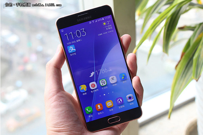 三星GalaxyA7(2016) 三星GalaxyA7(2016)
