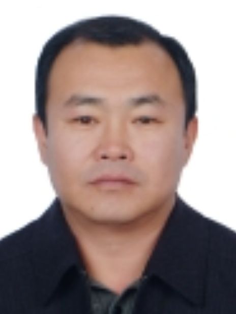張建忠(北京市懷柔區橋梓鎮黨委委員、人大主席) 張建忠(北京市懷柔區橋梓鎮黨委委員、人大主席)