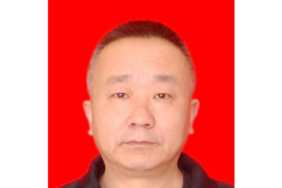 徐亮(中國重汽集團大同齒輪有限責任公司箱磨加工部工作人員) 徐亮(中國重汽集團大同齒輪有限責任公司箱磨加工部工作人員)