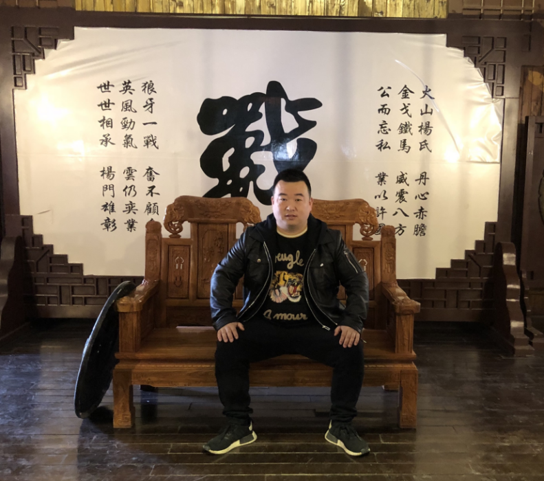 樊濤(西安秦唐錦絲綢製品有限公司創始人) 樊濤(西安秦唐錦絲綢製品有限公司創始人)