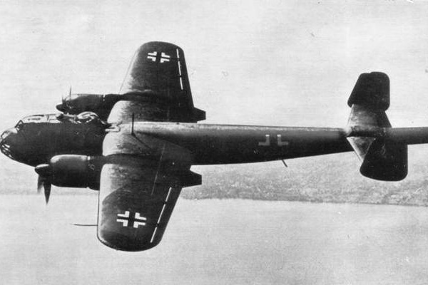 Do-217E中型轟炸機