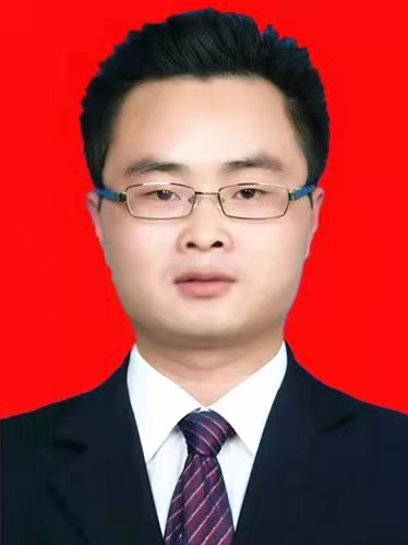 楊建華(湖南省中方縣蒿吉坪瑤族鄉副鄉長) 楊建華(湖南省中方縣蒿吉坪瑤族鄉副鄉長)