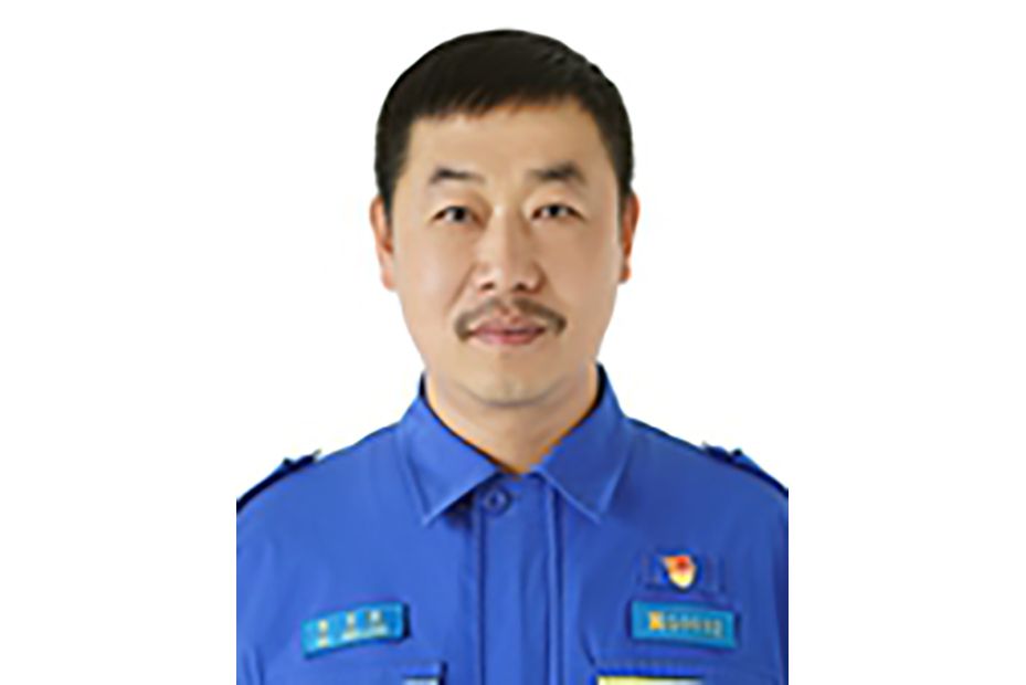 白文龍(河北省張家口農商銀行洋河新區支行行長) 白文龍(河北省張家口農商銀行洋河新區支行行長)