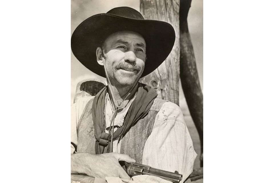 漢克·沃登(Hank Worden) 漢克·沃登(Hank Worden)