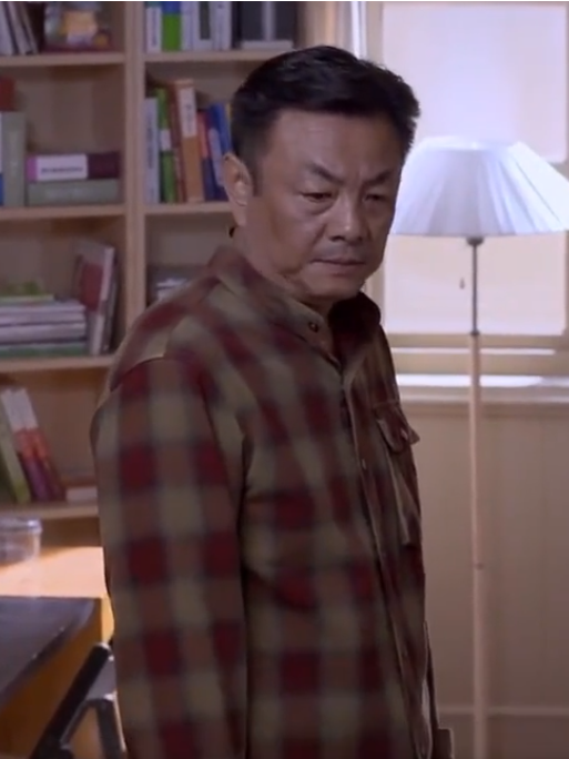 何光耀(電視劇《愛閃亮》中的角色)