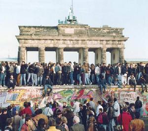 開放柏林圍牆時的布蘭登堡門