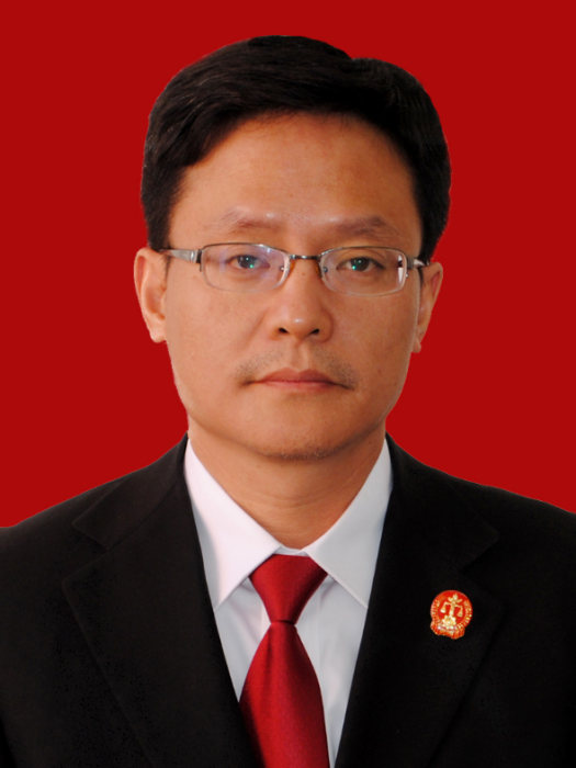張偉宏(吉林省吉林市船營區人民法院黨組成員、副院長,四級法官) 張偉宏(吉林省吉林市船營區人民法院黨組成員、副院長,四級法官)