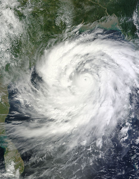 10月11日於孟加拉灣的超級氣旋風暴費林
