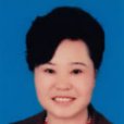 何明伶 何明伶
