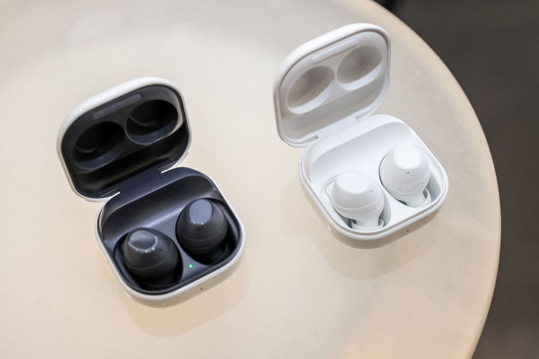 三星Galaxy Buds FE 三星Galaxy Buds FE