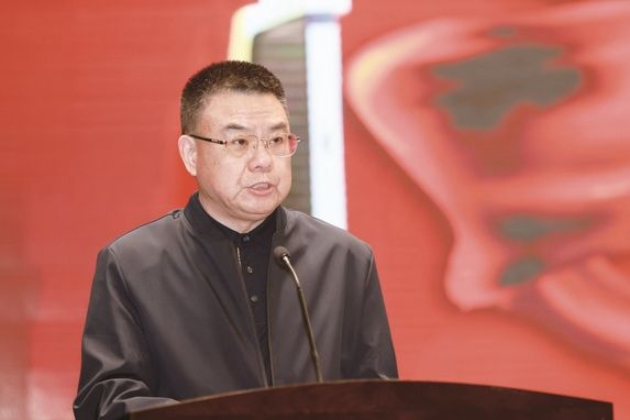 鄭澤雲(新華日報社黨委委員、副總編輯) 鄭澤雲(新華日報社黨委委員、副總編輯)
