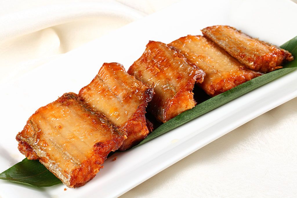 油煎帶魚 油煎帶魚
