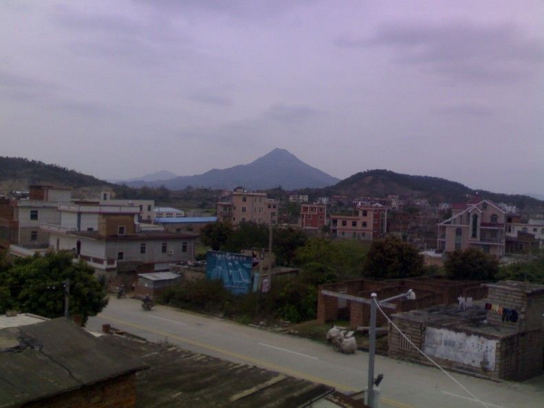 三梅村 三梅村