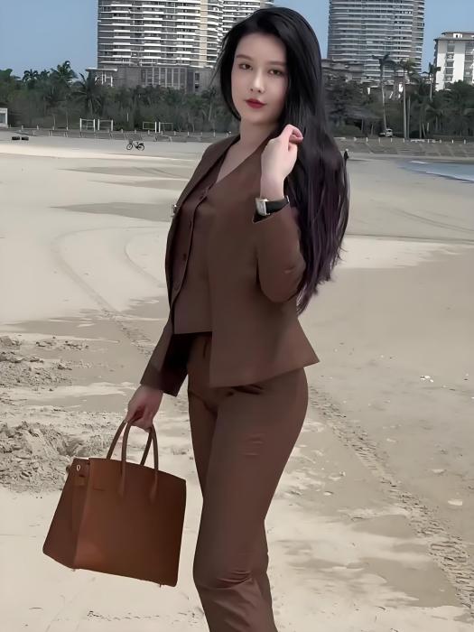 尼娜 Nina 尼娜 Nina