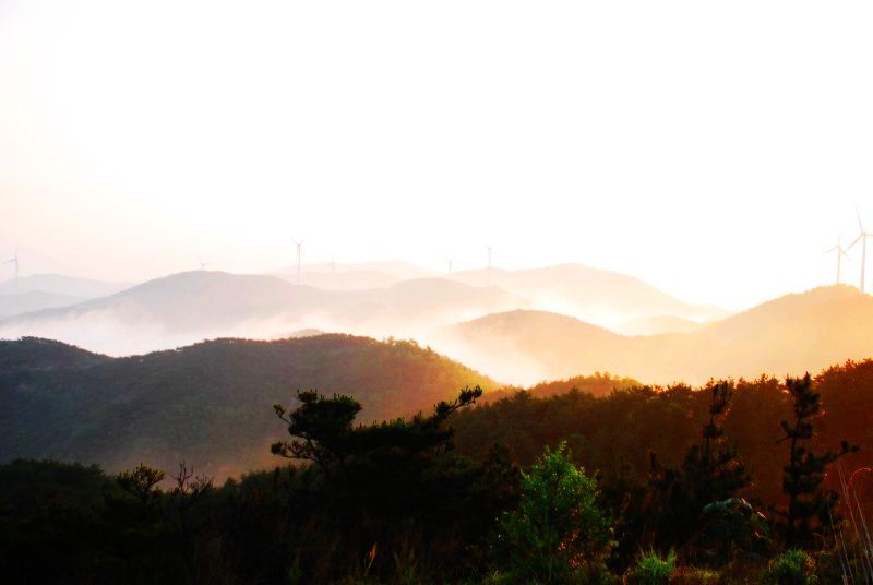 燃燒的群山 燃燒的群山