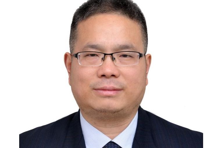 肖鵬(鄭州大學第一附屬醫院主任醫師) 肖鵬(鄭州大學第一附屬醫院主任醫師)