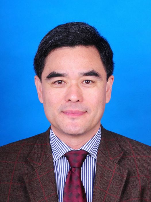孫兆忠(濱州醫學院附屬醫院脊柱外科主任) 孫兆忠(濱州醫學院附屬醫院脊柱外科主任)