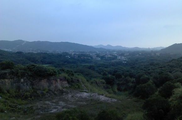 逢山村 逢山村