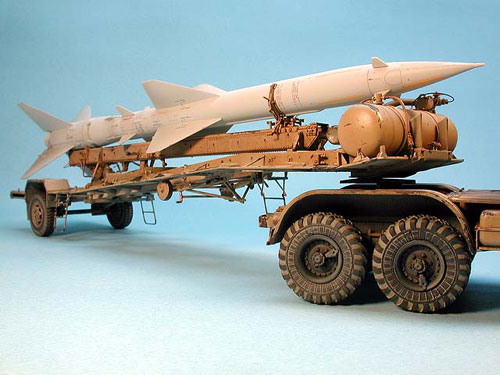 “薩姆-2”防空飛彈系統模型