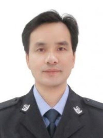 陳金輝(江西省宜春市公安局黨委委員、政治部主任) 陳金輝(江西省宜春市公安局黨委委員、政治部主任)