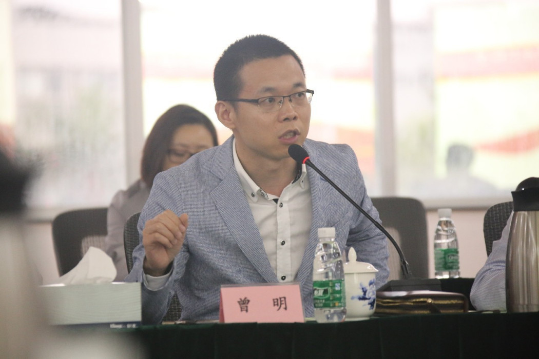 曾明(超訊通信獨立董事) 曾明(超訊通信獨立董事)