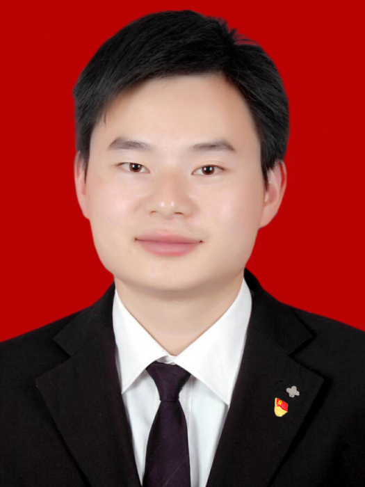 張帥(湖南省張家界市永定區委常委、區委辦主任) 張帥(湖南省張家界市永定區委常委、區委辦主任)