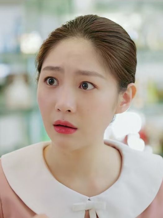 許願(電視劇《我的差評女友》中的角色) 許願(電視劇《我的差評女友》中的角色)