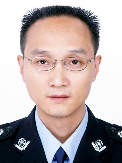 徐有利(四川丹稜縣公安局黨委委員、政工監督室主任) 徐有利(四川丹稜縣公安局黨委委員、政工監督室主任)
