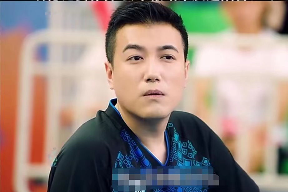 孫仲生(桌球題材劇《追球》中的角色) 孫仲生(桌球題材劇《追球》中的角色)