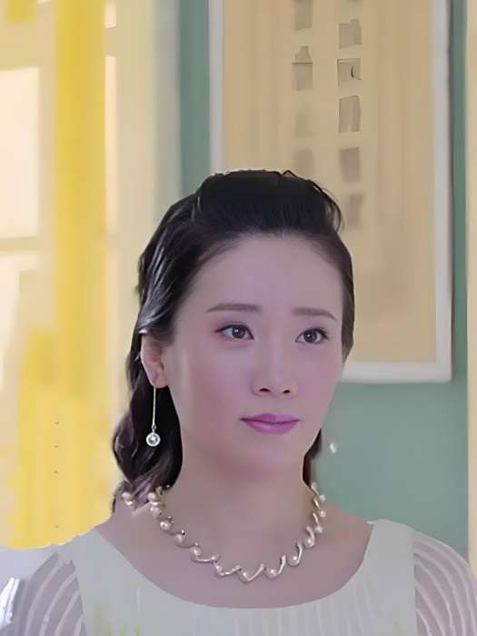 劉燕(年代情感劇《長夢留痕》中的女性角色) 劉燕(年代情感劇《長夢留痕》中的女性角色)