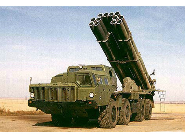 俄羅斯龍捲風火箭炮