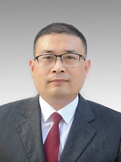 李龍(安徽省蕭縣縣政府教育督學,蕭縣縣委教育工委委員) 李龍(安徽省蕭縣縣政府教育督學,蕭縣縣委教育工委委員)
