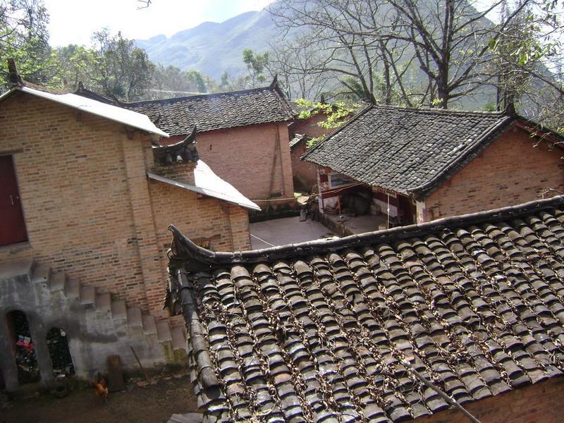板井村(雲南省紅河州石屏縣異龍鎮板井村) 板井村(雲南省紅河州石屏縣異龍鎮板井村)