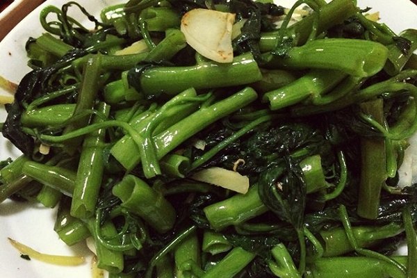 蒜蓉通菜 蒜蓉通菜