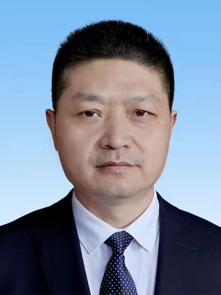 張智勇(河南省許昌市襄城縣委常委、縣委辦公室主任) 張智勇(河南省許昌市襄城縣委常委、縣委辦公室主任)