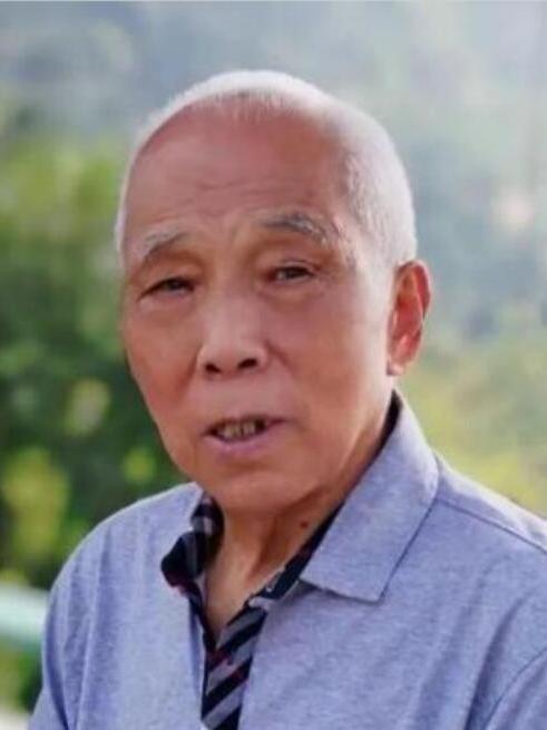 王其德(著名劇作家、原山東省戲劇創作室主任) 王其德(著名劇作家、原山東省戲劇創作室主任)