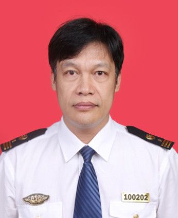 唐海波(貴港海事局局長、黨組書記) 唐海波(貴港海事局局長、黨組書記)