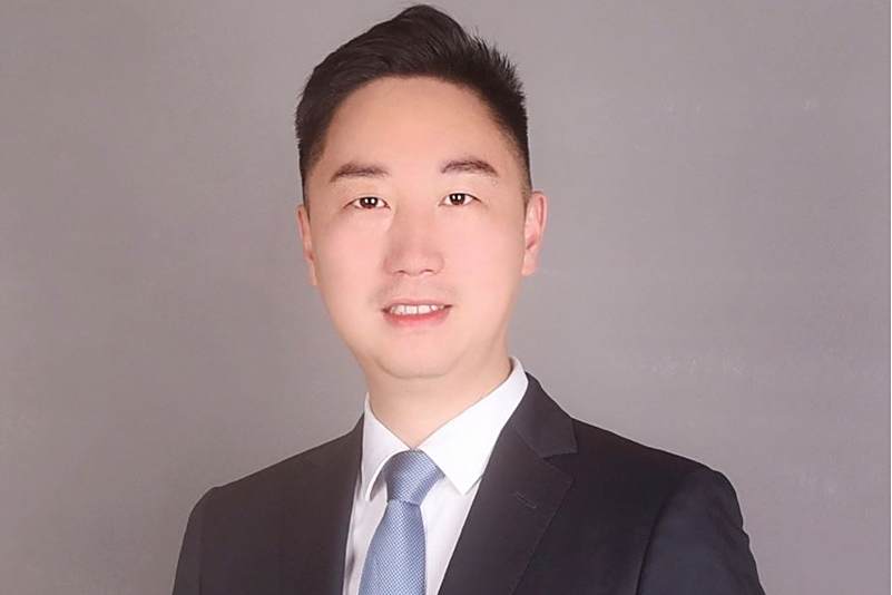 程陽春(香港萬富集團控股有限公司董事長、港真靚貨(香港)集團有限公司董事長) 程陽春(香港萬富集團控股有限公司董事長、港真靚貨(香港)集團有限公司董事長)