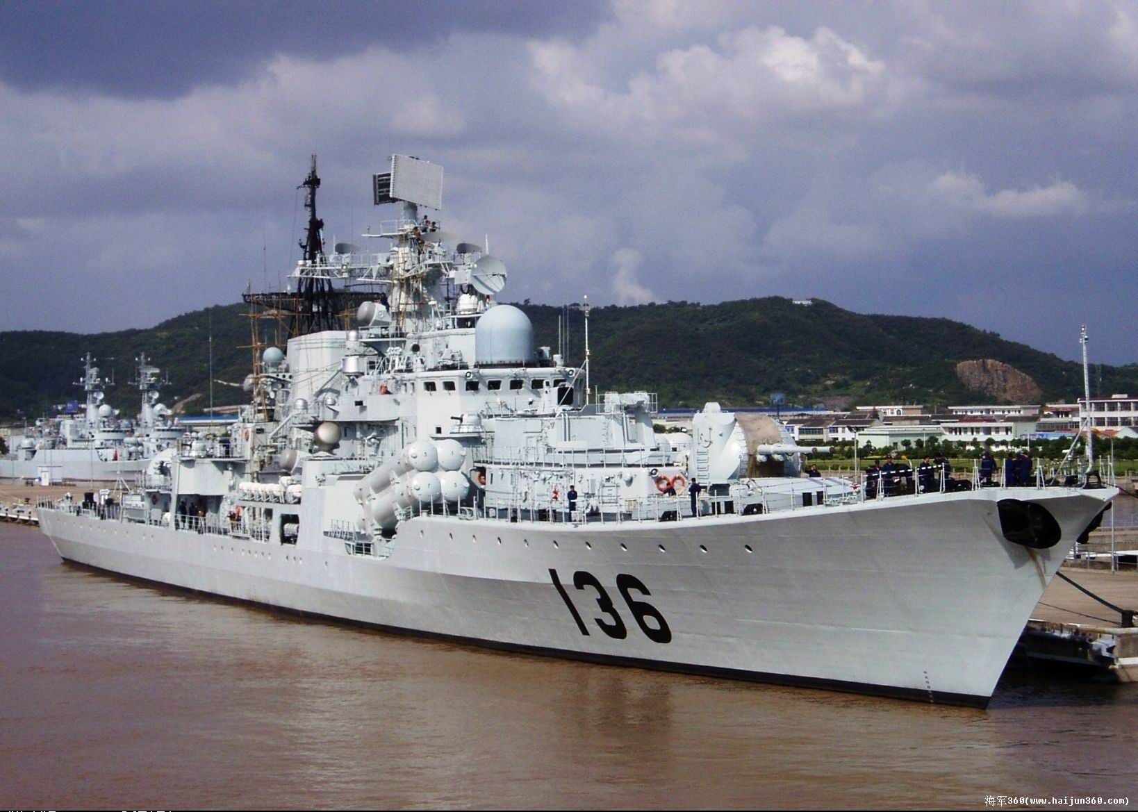 現代級驅逐艦136杭州號