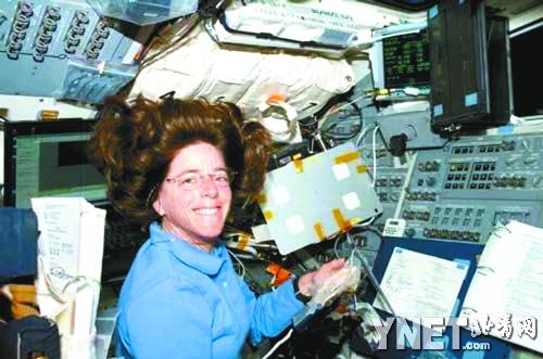 世界首位“太空教師”芭芭拉·摩根