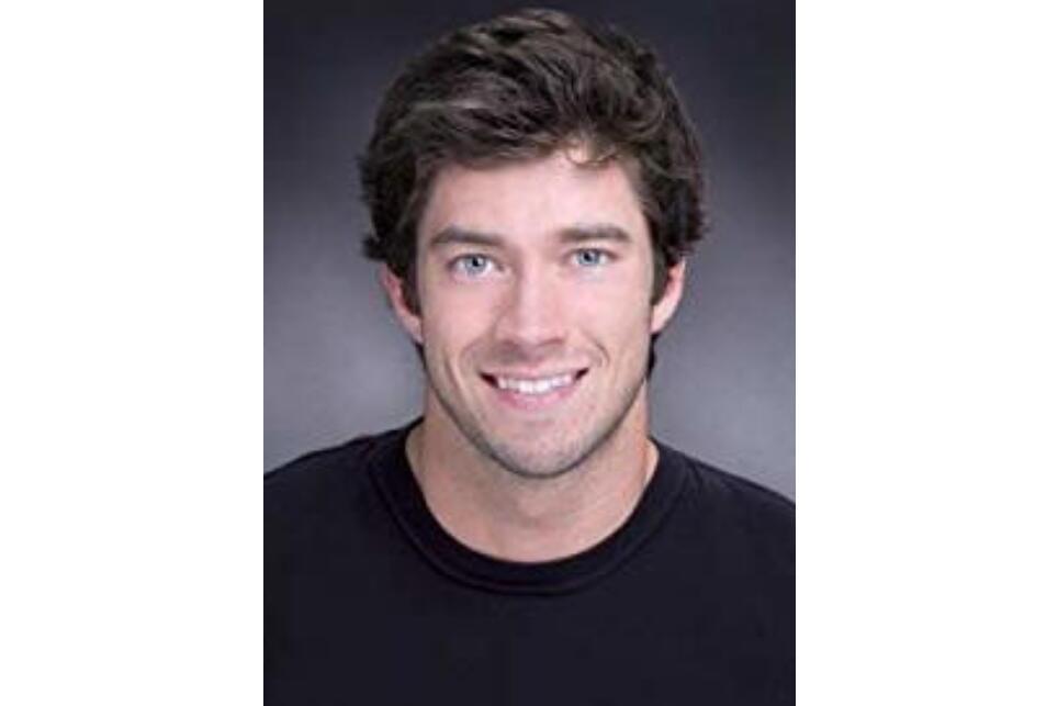 Andrew Kruczynski Andrew Kruczynski