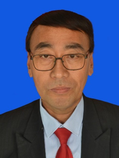 李銀(內蒙古自治區呼和浩特市和林格爾縣農牧局副局長) 李銀(內蒙古自治區呼和浩特市和林格爾縣農牧局副局長)