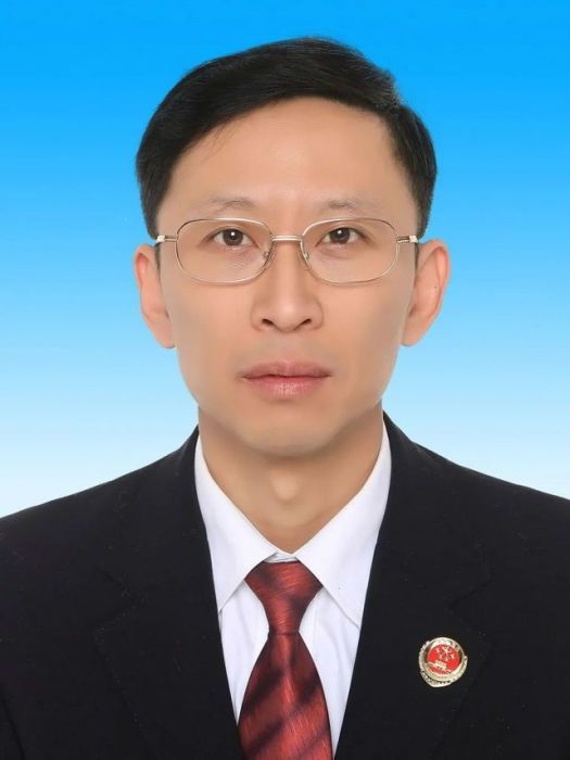 李徽(安徽省安慶市岳西縣人民檢察院黨組書記、檢察長) 李徽(安徽省安慶市岳西縣人民檢察院黨組書記、檢察長)
