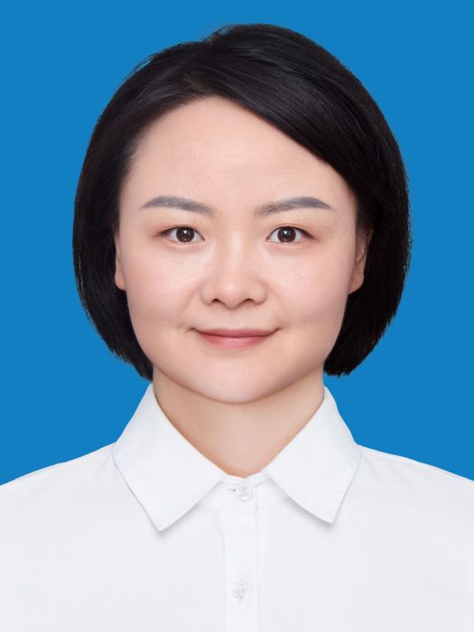 肖婷婷(重慶高新區創新服務中心黨組成員、副主任) 肖婷婷(重慶高新區創新服務中心黨組成員、副主任)