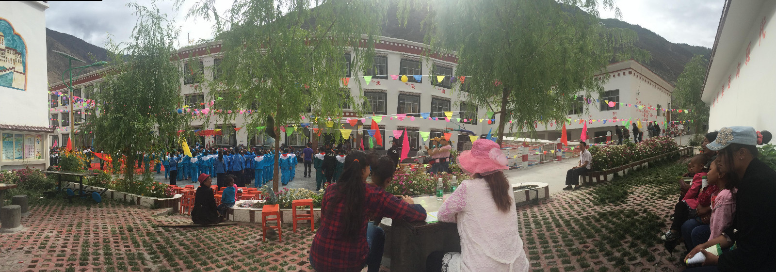 2015年6月1日古拉鄉國小開展慶六一主題活動2