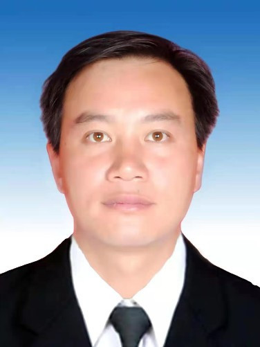 徐飛(遵義市播州區統計局黨組成員、副局長) 徐飛(遵義市播州區統計局黨組成員、副局長)
